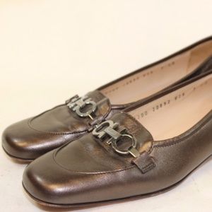 Salvatore Ferragamo Bronze Low heel Loafers